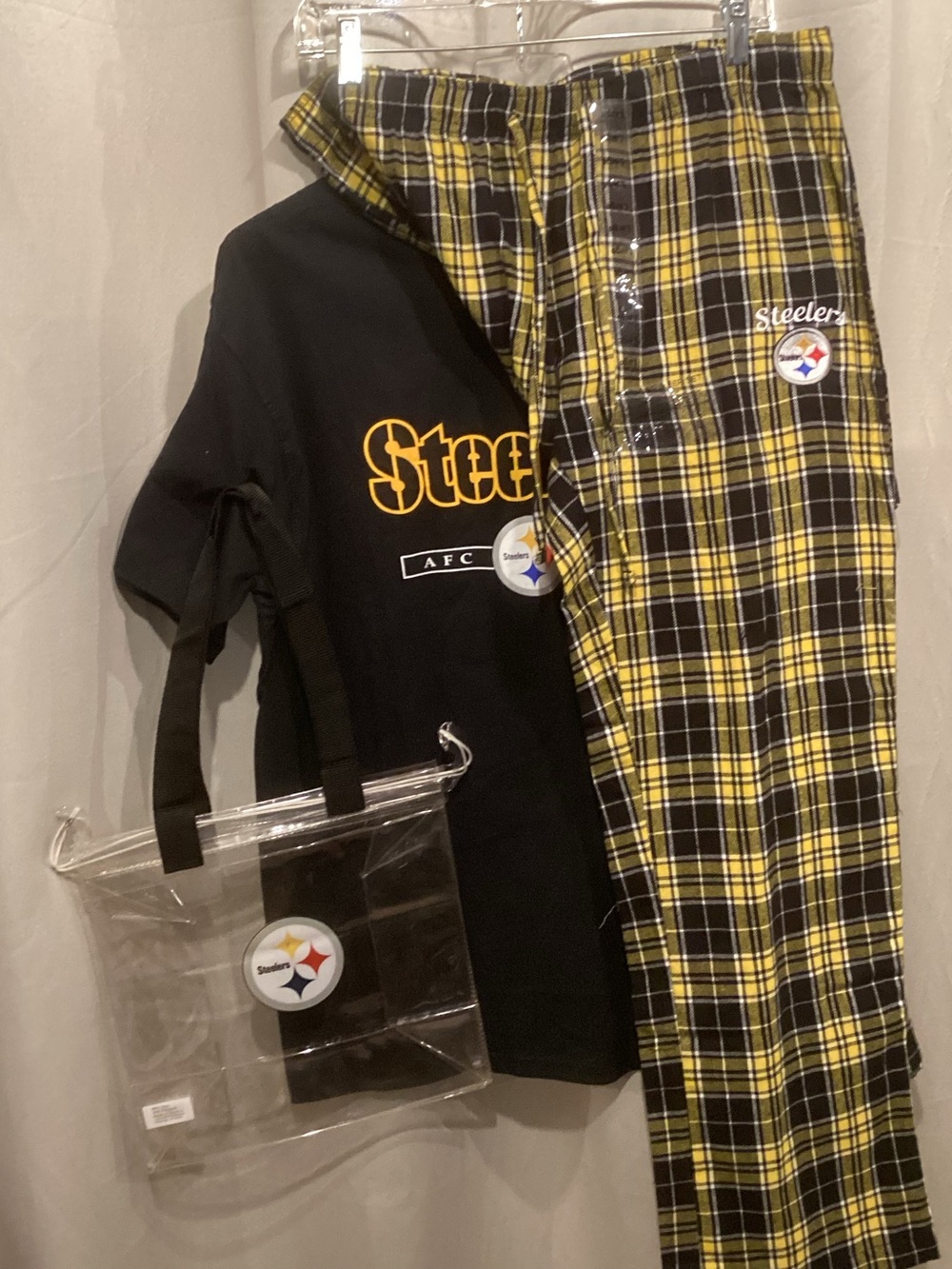 Steelers Collection in Size Large